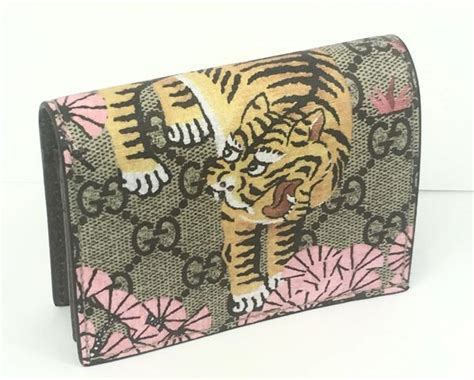 gucci bengal tiger card holder|Gucci tiger supreme wallet.